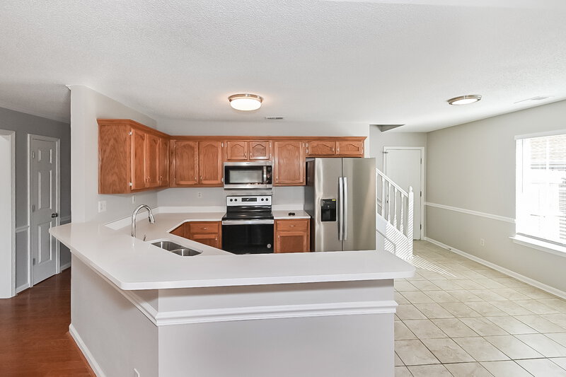 1,850/Mo, 7667 Fox Terrace Cv Olive Branch, MS 38654 Kitchen View