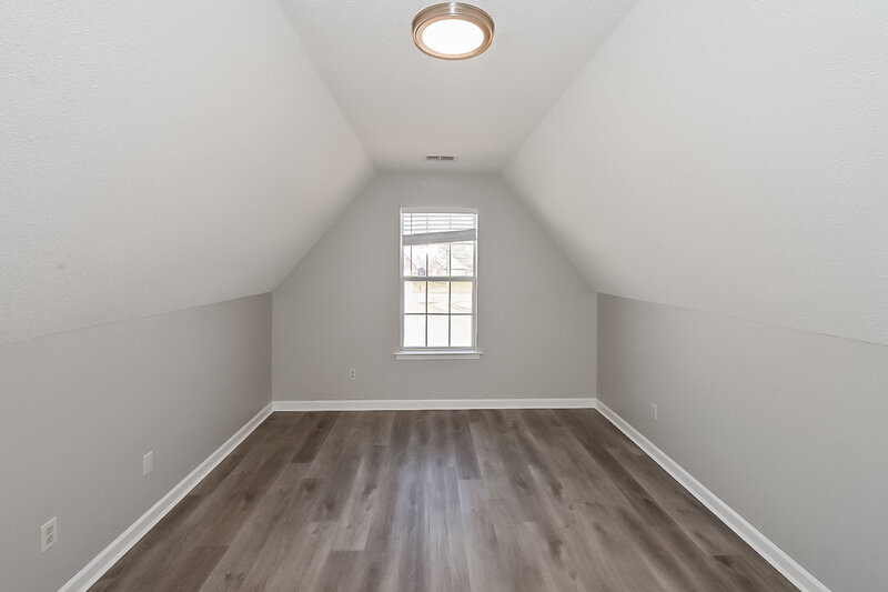1,850/Mo, 7667 Fox Terrace Cv Olive Branch, MS 38654 Bedroom View
