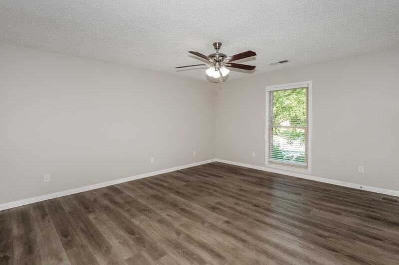 1,985/Mo, 2703 Twisted Oak Cv N Cordova, TN 38016 Main Bedroom View