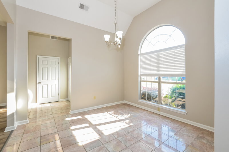2,910/Mo, 4868 Harvest Park Dr Memphis, TN 38125 Dining Room View