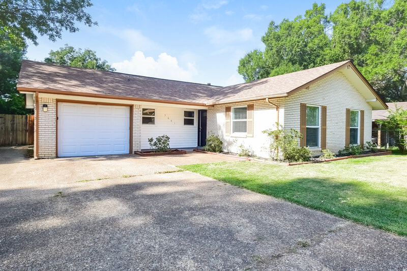 1,680/Mo, 5691 Briarwood Dr Horn Lake, MS 38637 Front View