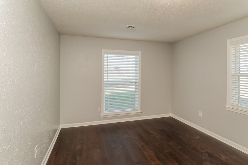 1,810/Mo, 5691 Briarwood Dr Horn Lake, MS 38637 Bedroom View 3