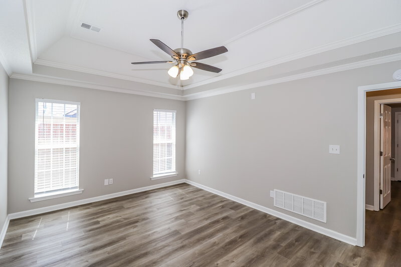 2,265/Mo, 5370 Mahogany Ridge Dr Arlington, TN 38002 Main Bedroom View 2