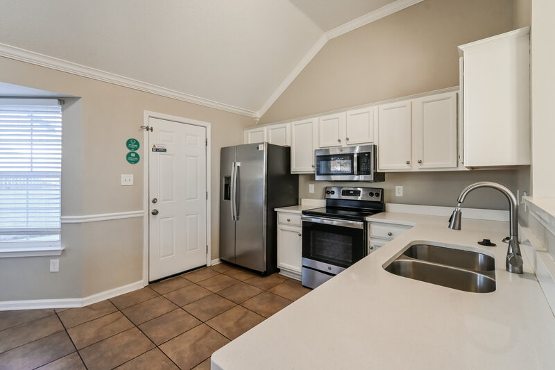2,385/Mo, 7140 Hunters Forest Dr Olive Branch, MS 38654 Kitchen View