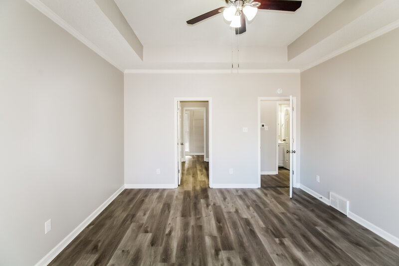 2,190/Mo, 628 Old River Cv Cordova, TN 38018 Main Bedroom View 2