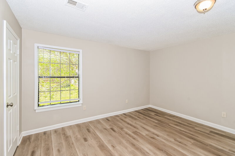 2,125/Mo, 1053 Dove Hollow Dr Cordova, TN 38018 Bedroom View 2