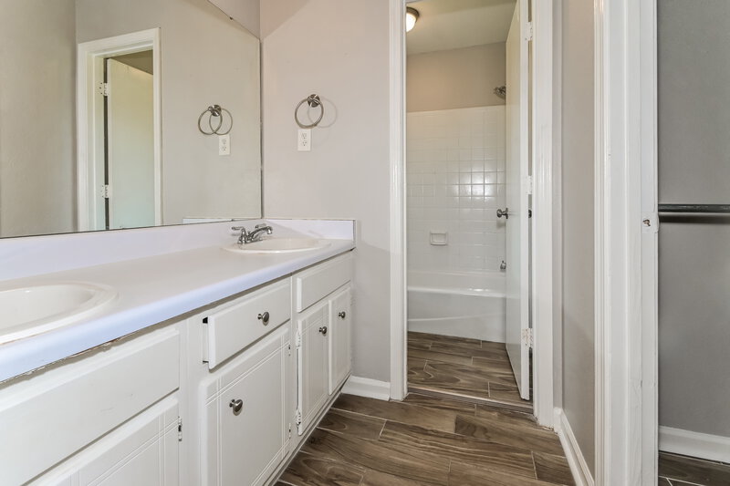 1,895/Mo, 8182 Valley Ridge Trl Cordova, TN 38016 Misc View 11