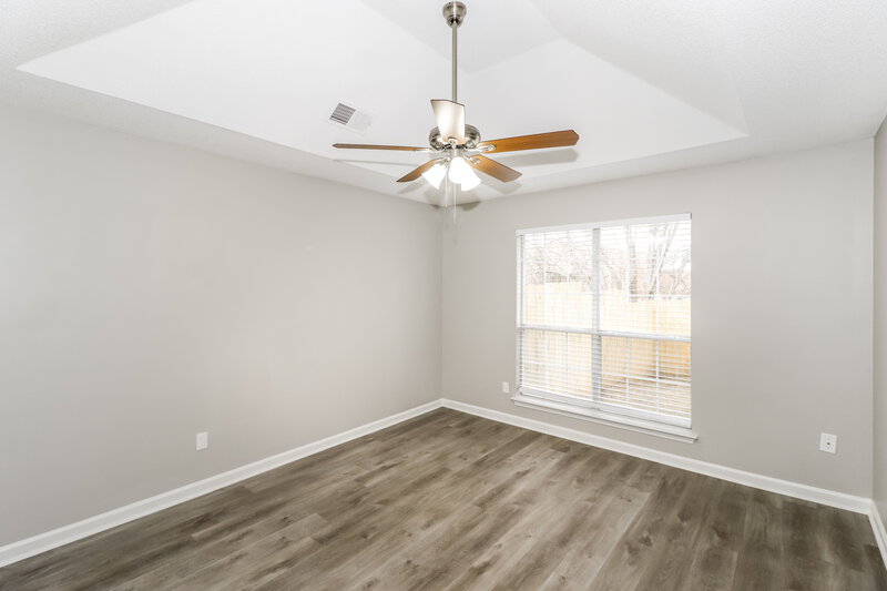 2,460/Mo, 7086 Lagrange Hill Dr Cordova, TN 38018 Main Bedroom View