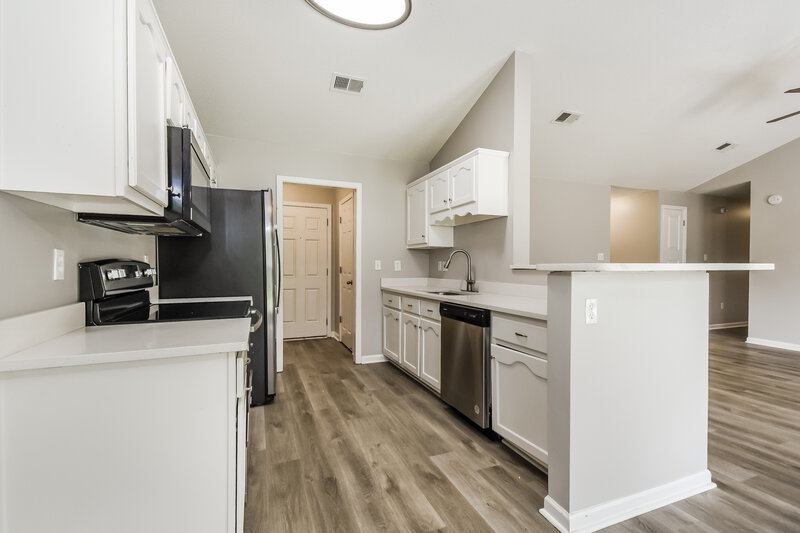 1,770/Mo, 8274 Park Pike Dr Southaven, MS 38671 Kitchen View