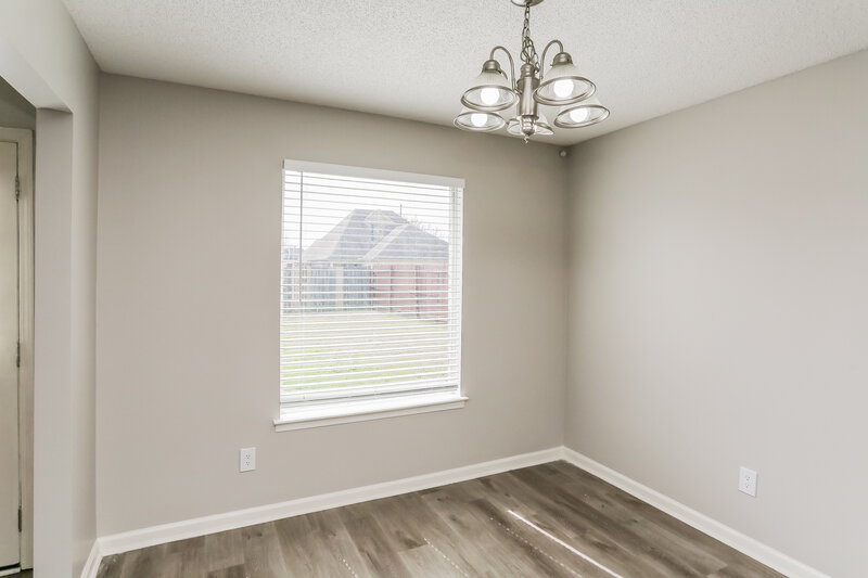 1,855/Mo, 9913 Vista Ridge Dr Olive Branch, MS 38654 Dining Room View 2