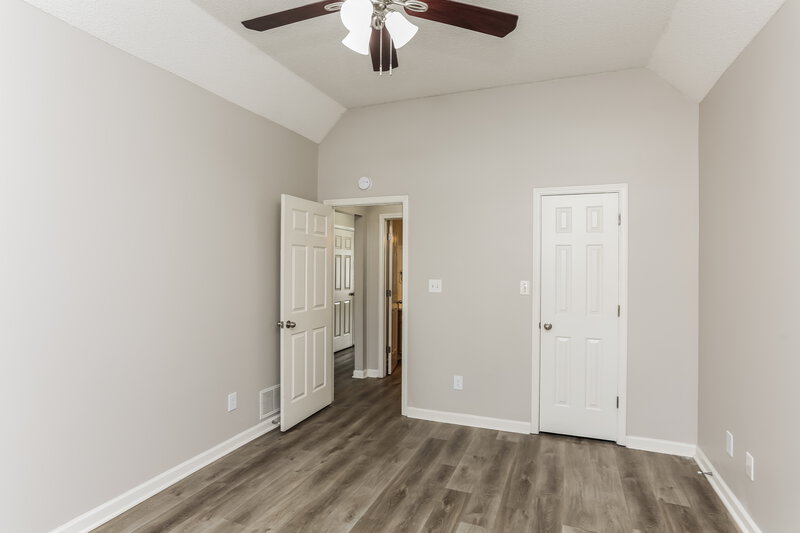 1,855/Mo, 9913 Vista Ridge Dr Olive Branch, MS 38654 Main Bedroom View