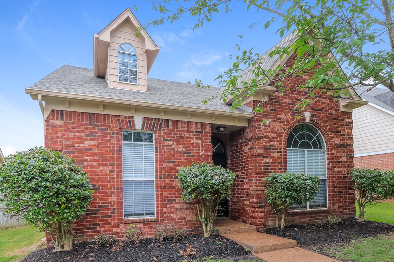 2,590/Mo, 8645 Valmont Cir Cordova, TN 38016 Front View