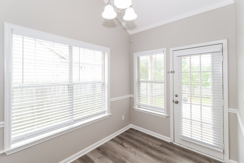 2,590/Mo, 8645 Valmont Cir Cordova, TN 38016 Dining Room View