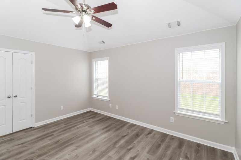 2,590/Mo, 8645 Valmont Cir Cordova, TN 38016 Main Bedroom View