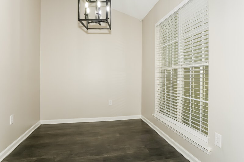 1,810/Mo, 10678 Pecan Meadow Dr N Olive Branch, MS 38654 Dining Room View