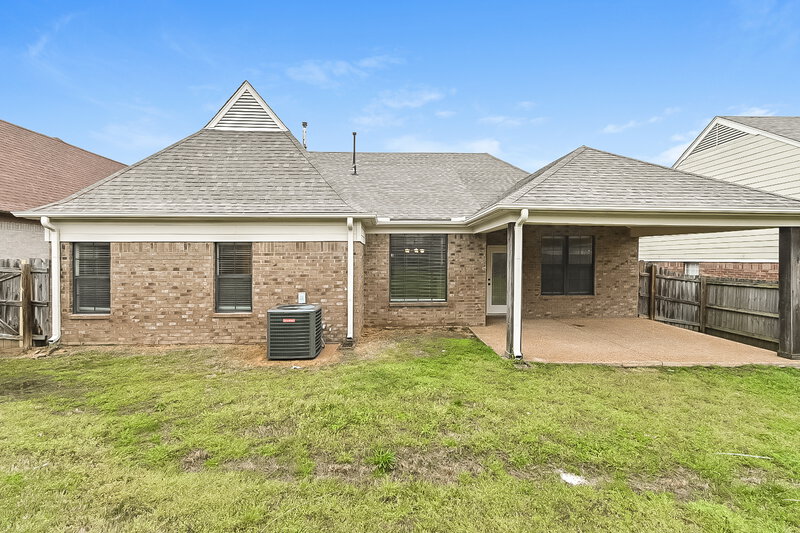 3,070/Mo, 4225 Ritchie Dr Olive Branch, MS 38654 Rear View
