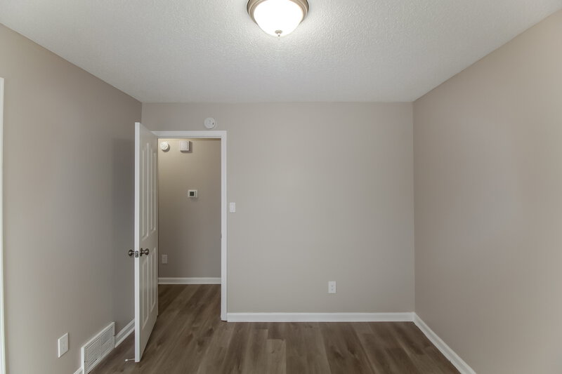 1,630/Mo, 1879 Thomas St Horn Lake, MS 38637 Bedroom View 3