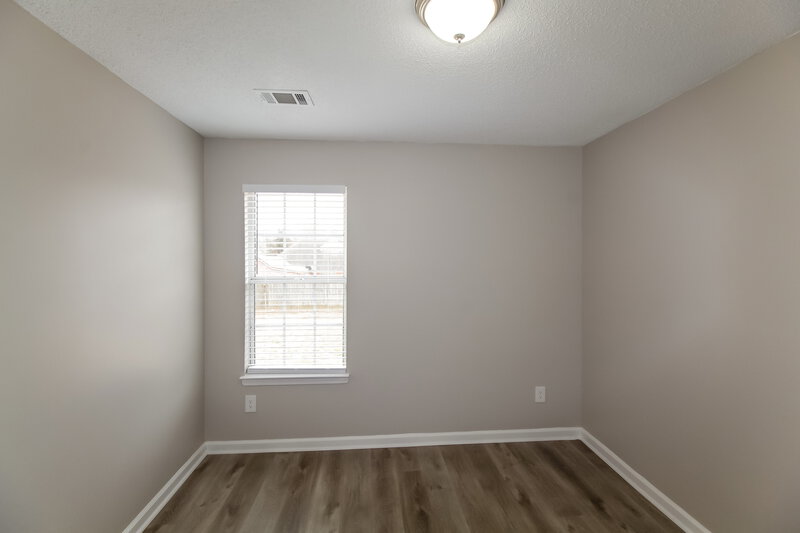 1,630/Mo, 1879 Thomas St Horn Lake, MS 38637 Bedroom View 4