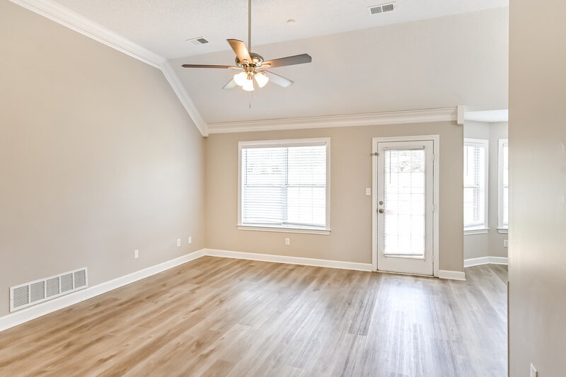 1,910/Mo, 838 Clearview Cv Southaven, MS 38672 Living Room View