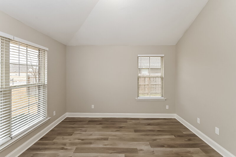 2,375/Mo, 8679 Courtly Cir S Olive Branch, MS 38654 Bedroom View 2