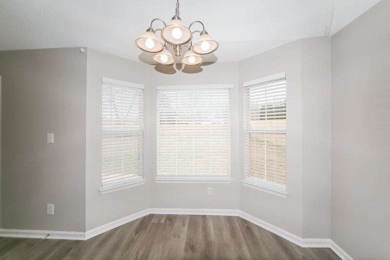 1,585/Mo, 7326 Bramble Ln Walls, MS 38680 Dining Room View