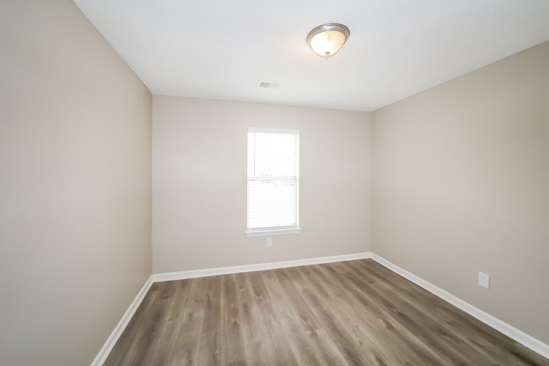 1,585/Mo, 7326 Bramble Ln Walls, MS 38680 Bedroom View