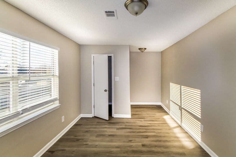 2,290/Mo, 7215 Londonderry Dr Southaven, MS 38671 Bedroom View