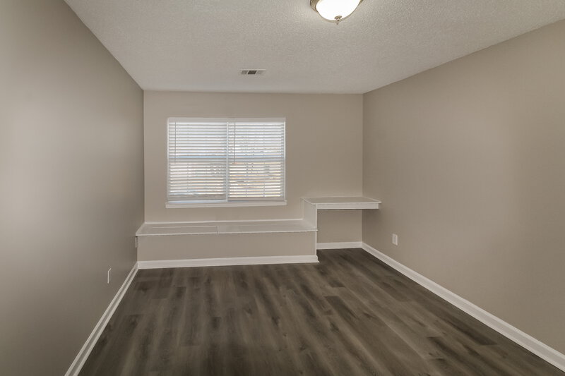 2,290/Mo, 7215 Londonderry Dr Southaven, MS 38671 Bedroom View 3