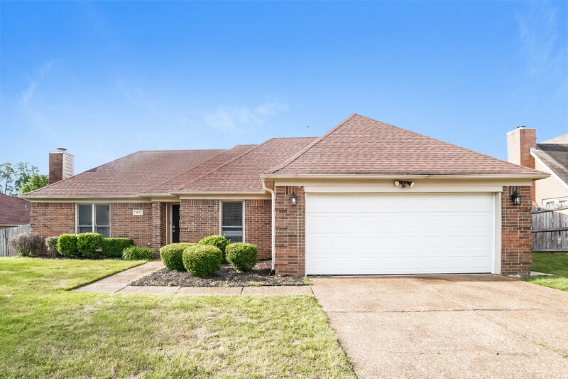 1,970/Mo, 7907 Tankard Dr Memphis, TN 38125 External View