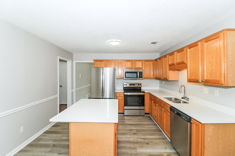 1,925/Mo, 1522 Appling Wood Cv S Cordova, TN 38016 Kitchen View