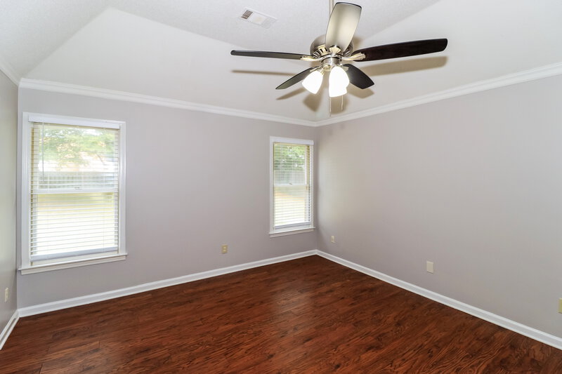 1,925/Mo, 1522 Appling Wood Cv S Cordova, TN 38016 Main Bedroom View 2