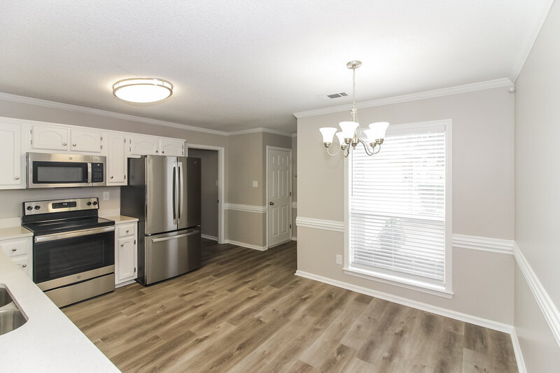 2,385/Mo, 632 Shelley Renee Ln Cordova, TN 38018 Kitchen View