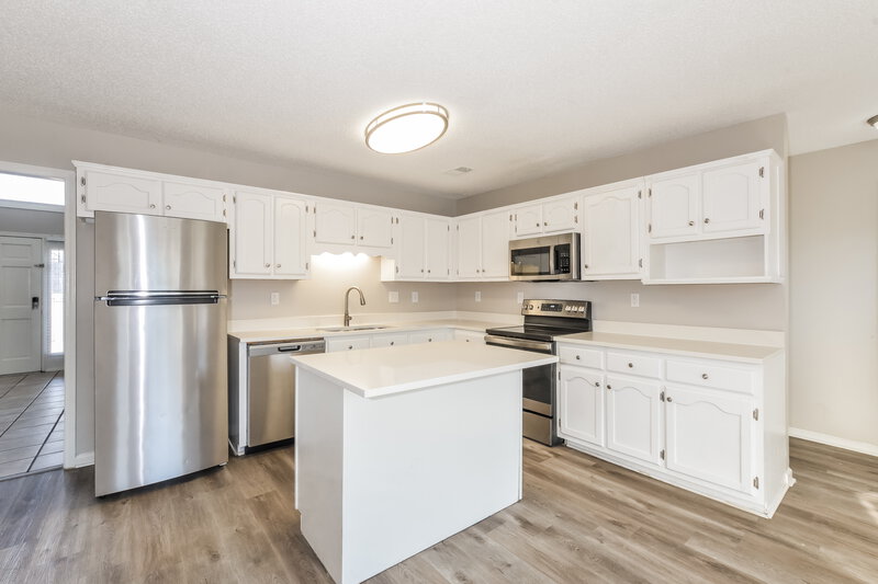2,510/Mo, 8959 Raspberry Ln Cordova, TN 38016 Kitchen View