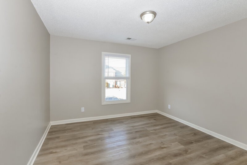 2,510/Mo, 8959 Raspberry Ln Cordova, TN 38016 Bedroom View