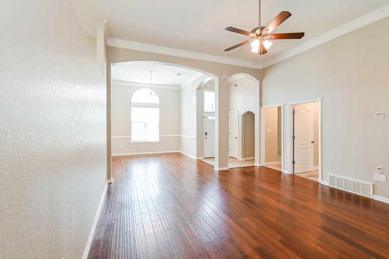 2,470/Mo, 6308 Acree Ln Olive Branch, MS 38654 Living Room View