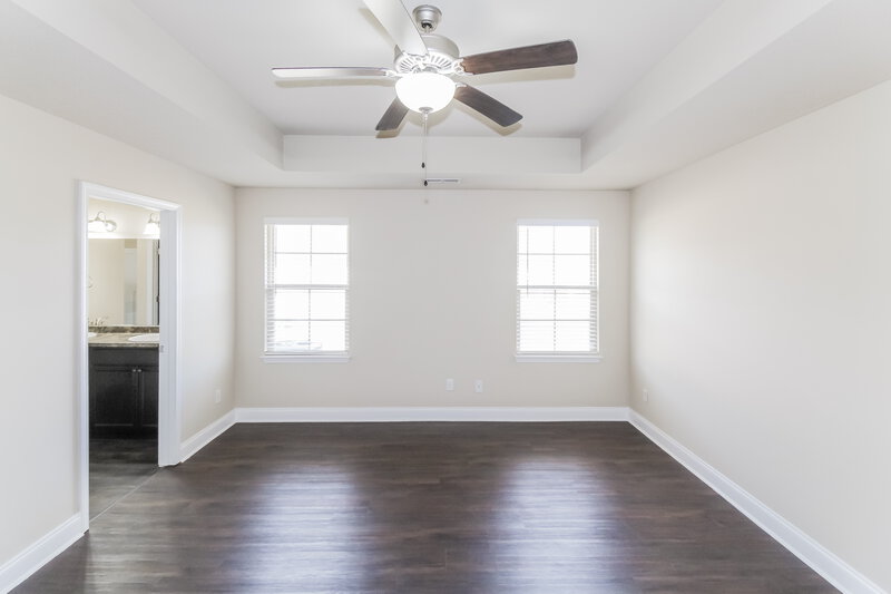 2,010/Mo, 8759 Kimberly Dawn Dr Southaven, MS 38671 Main Bedroom View