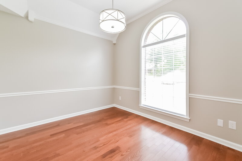 2,040/Mo, 4401 Okeechobee Dr Nesbit, MS 38651 Dining Room View