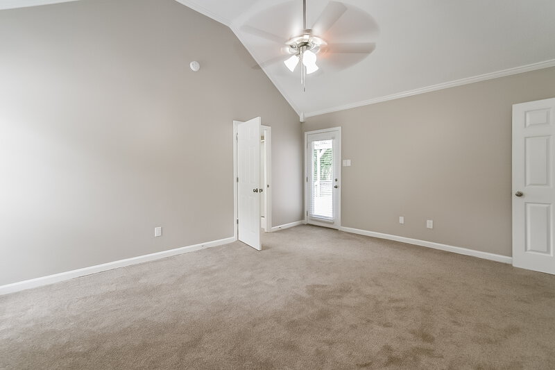 2,040/Mo, 4401 Okeechobee Dr Nesbit, MS 38651 Main Bedroom View