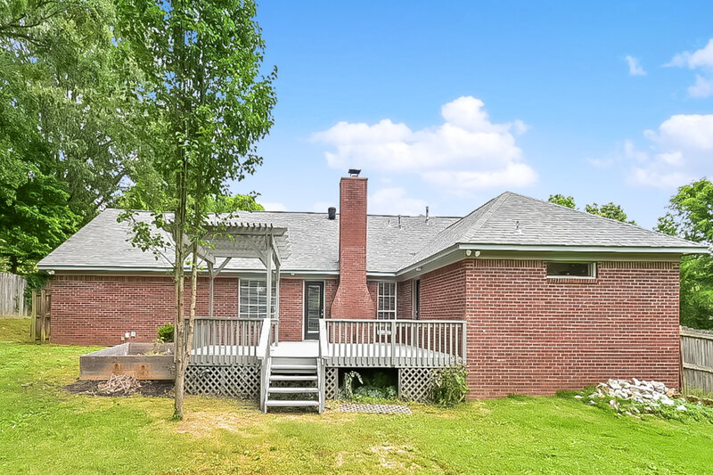 2,040/Mo, 4401 Okeechobee Dr Nesbit, MS 38651 Rear View