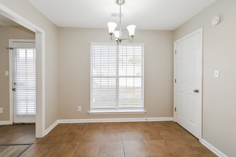 2,940/Mo, 6336 Sandbourne E Olive Branch, MS 38654 Dining Room View