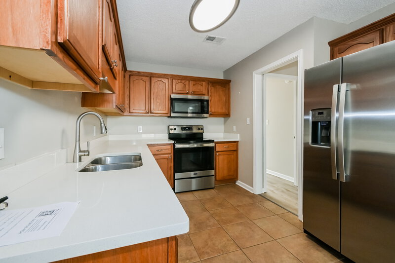 2,940/Mo, 6336 Sandbourne E Olive Branch, MS 38654 Kitchen View