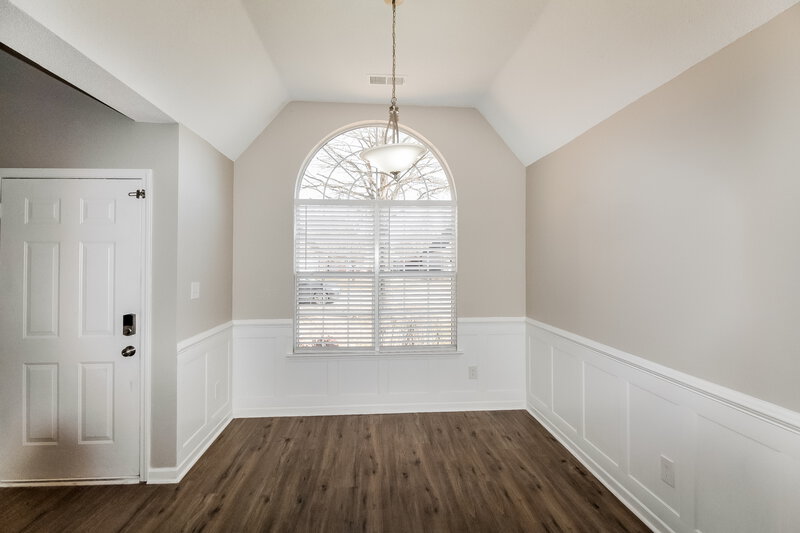 1,850/Mo, 5803 Lindsay Cv Southaven, MS 38671 Dining Room View