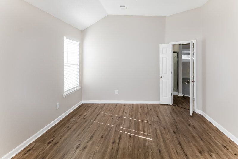 1,850/Mo, 5803 Lindsay Cv Southaven, MS 38671 Main Bedroom View