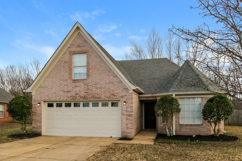 2,580/Mo, 927 Trafalgar Dr Southaven, MS 38671 Front View