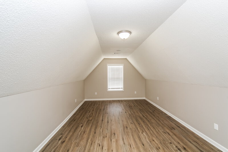2,160/Mo, 6708 Kentbrook Dr Horn Lake, MS 38637 Bonus Room View