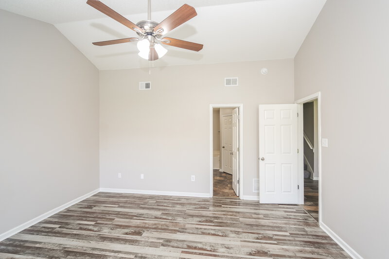 2,160/Mo, 6708 Kentbrook Dr Horn Lake, MS 38637 Main Bedroom View 2
