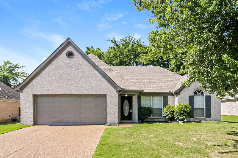1,870/Mo, 160 Garden View Dr Oakland, TN 38060 External View