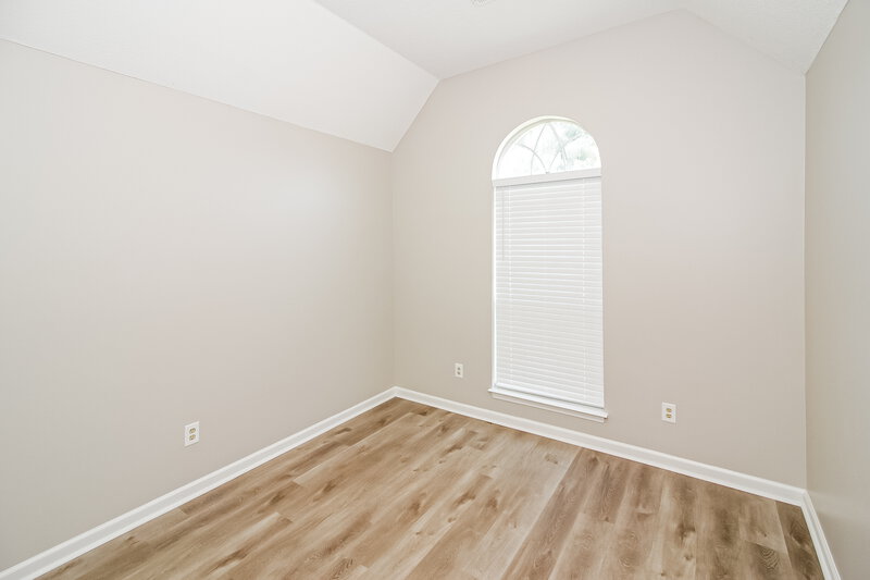 1,870/Mo, 160 Garden View Dr Oakland, TN 38060 Bedroom View 2