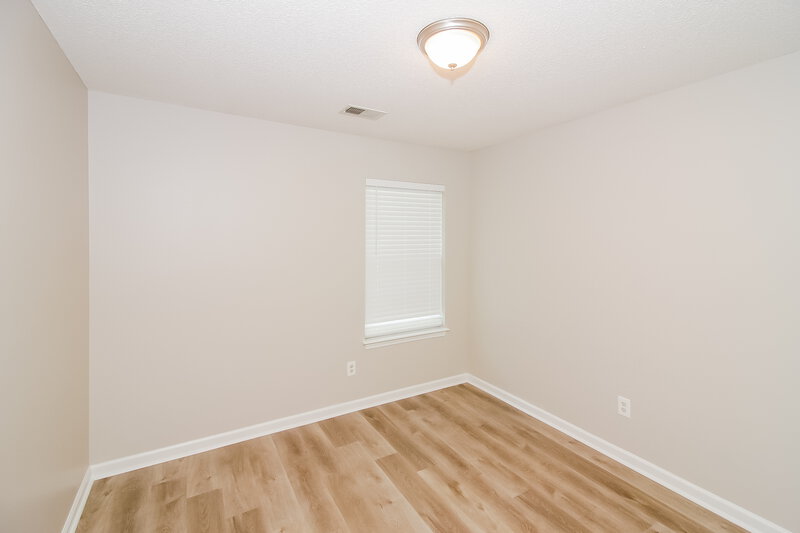 1,870/Mo, 160 Garden View Dr Oakland, TN 38060 Bedroom View 3