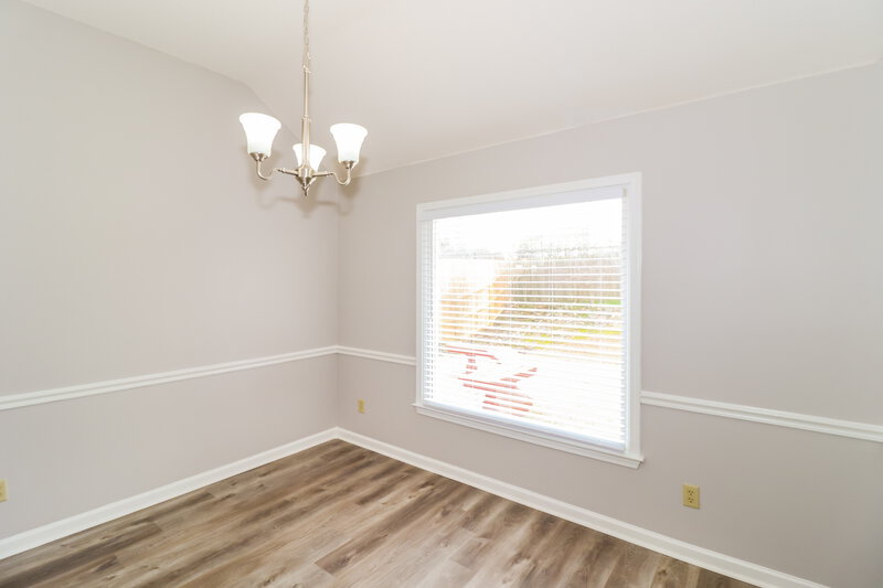 2,910/Mo, 9355 Helmsley Dr Cordova, TN 38016 Dining Room View